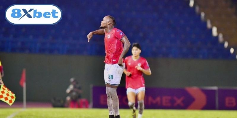 Mansaray và Đình Thịnh góp công lớn vào chiến thắng 3-2